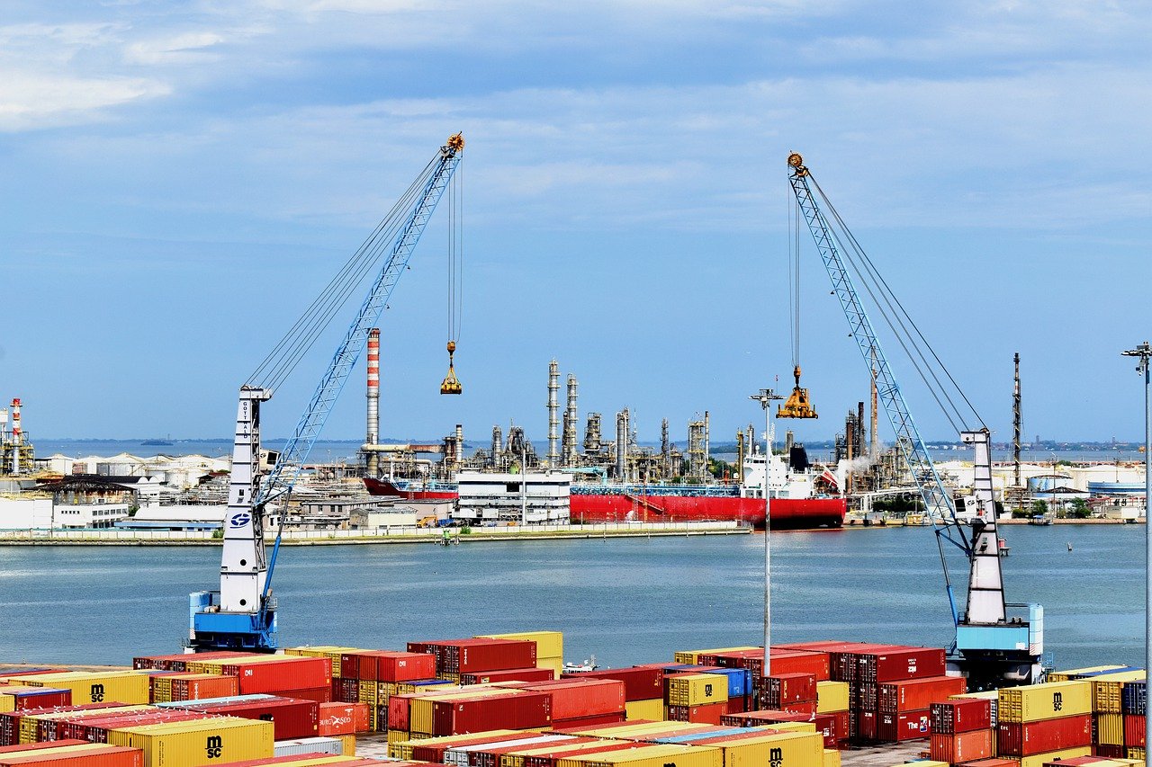 loading dock, sea, port-7989197.jpg